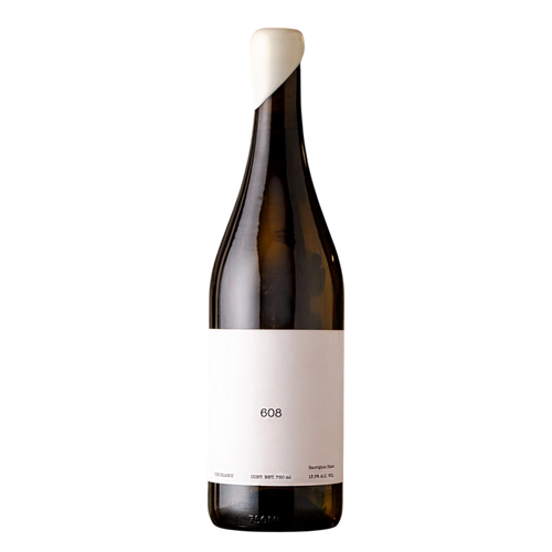 Botella de 608 Sauvignon Blanc, vino blanco mexicano del Valle de Guadalupe